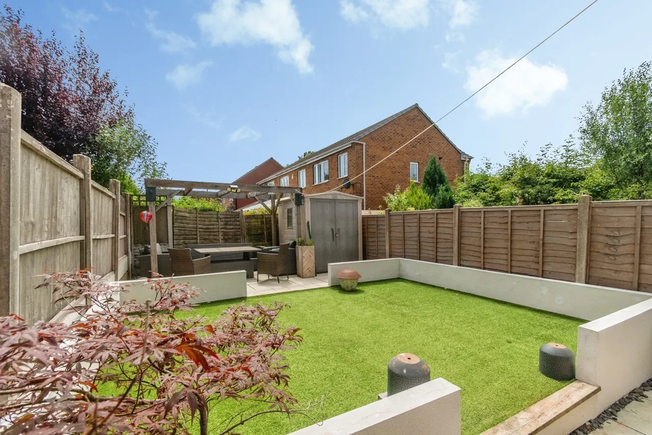 Fremantle Drive, Heath Hayes, Cannock, WS12, photo 15