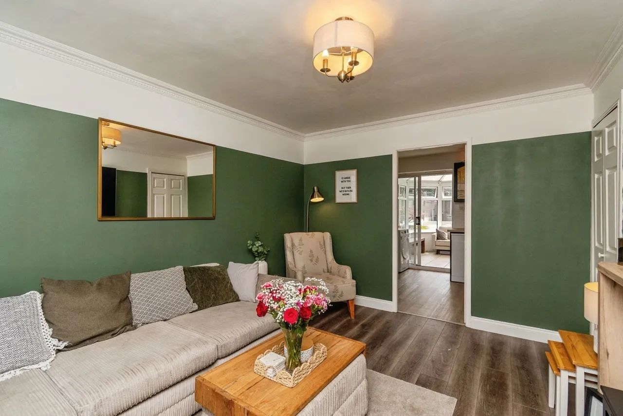 Fremantle Drive, Heath Hayes, Cannock, WS12, photo 5