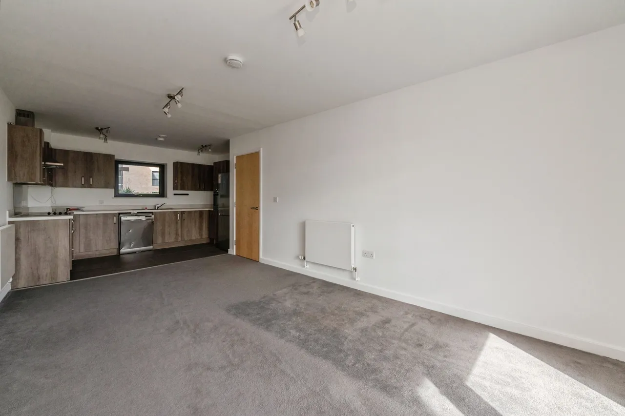 Blueberry Court, Holmeoak Avenue, Rainham, RM13, photo 6