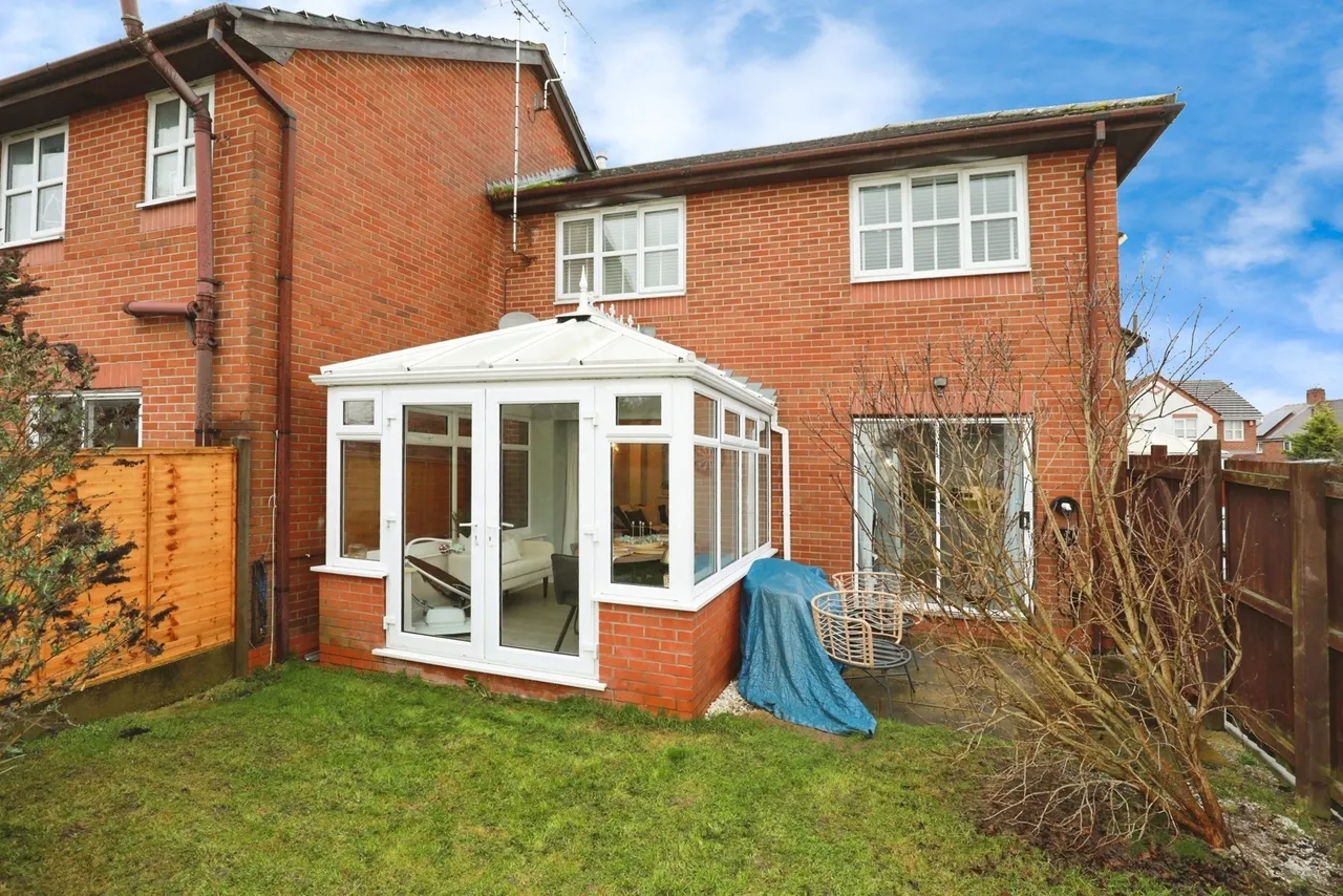 Whittaker Close, Crewe, Cheshire, CW1, photo 18