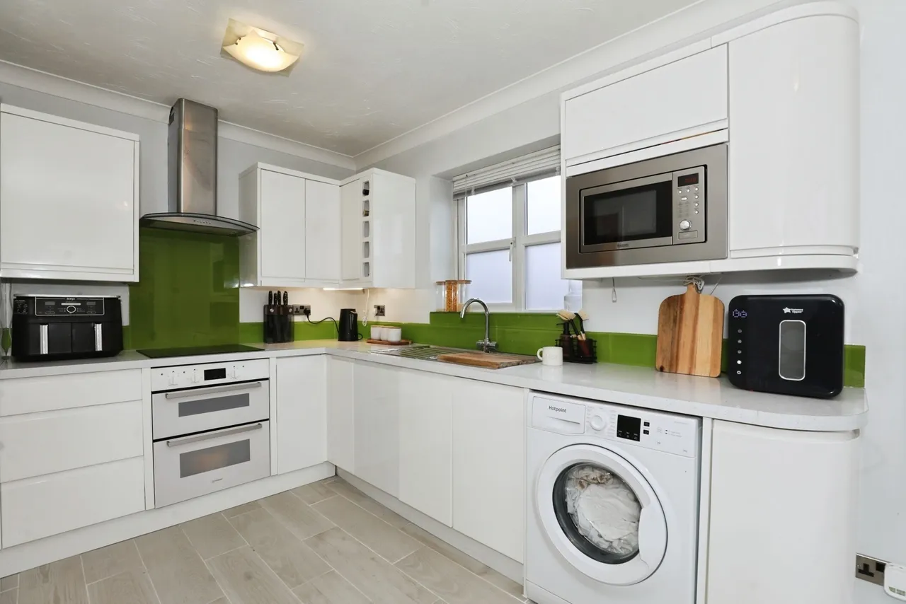 Whittaker Close, Crewe, Cheshire, CW1, photo 8