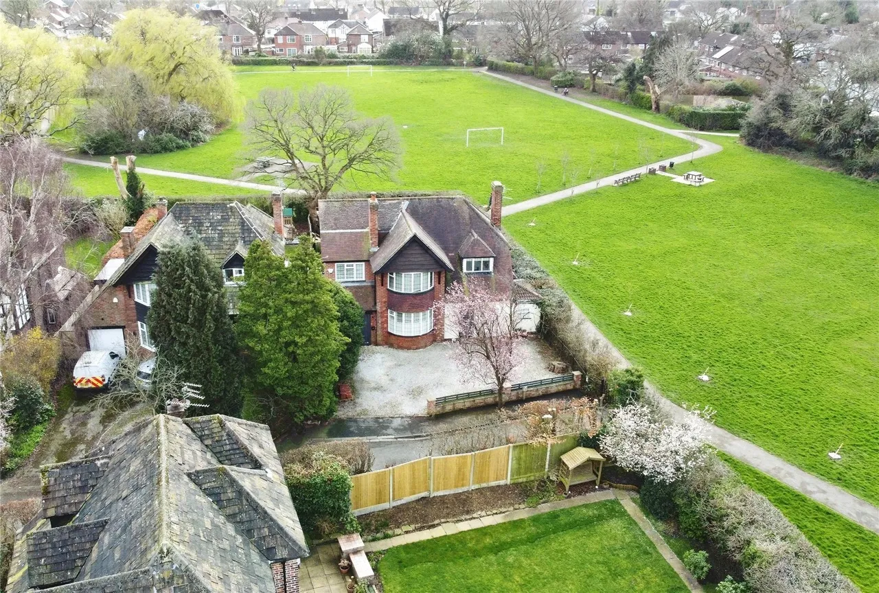 Grangeway, Handforth, Wilmslow, Cheshire, SK9, photo 21