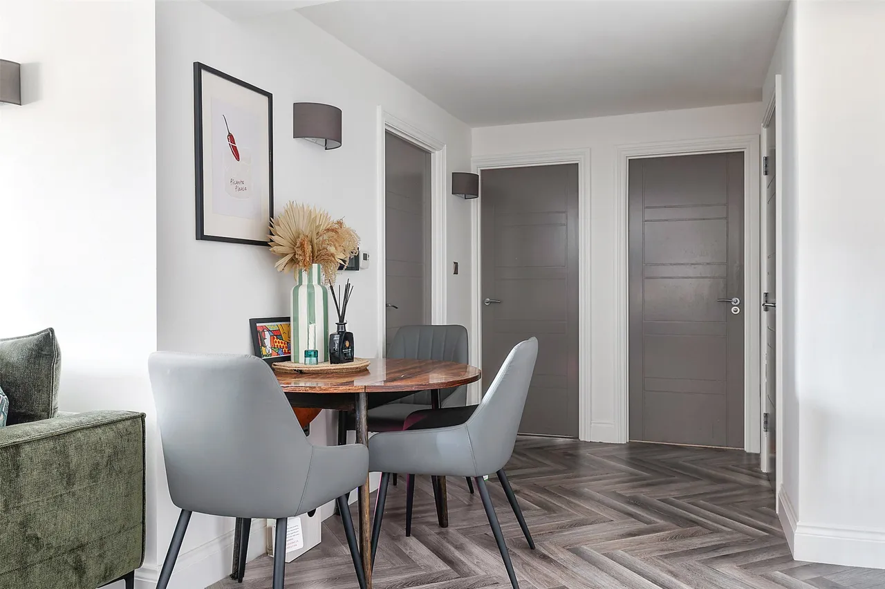 Ansell Road, Dorking, RH4, photo 6
