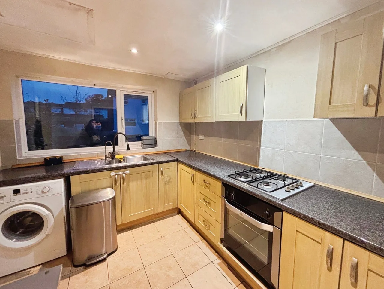 Appledore, Bracknell, RG12, photo 9