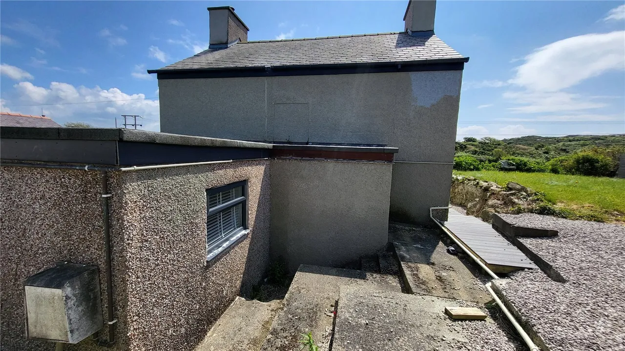 South Stack Road, Holyhead, LL65, photo 19