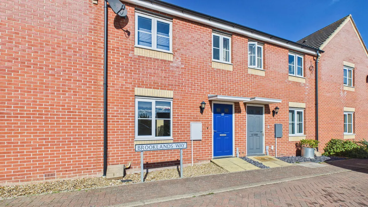 3 bed house for sale, Brooklands Way, Bourne