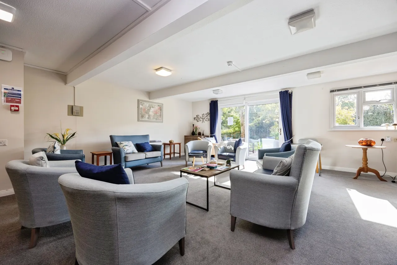 Worplesdon Road, Guildford, GU2, photo 14