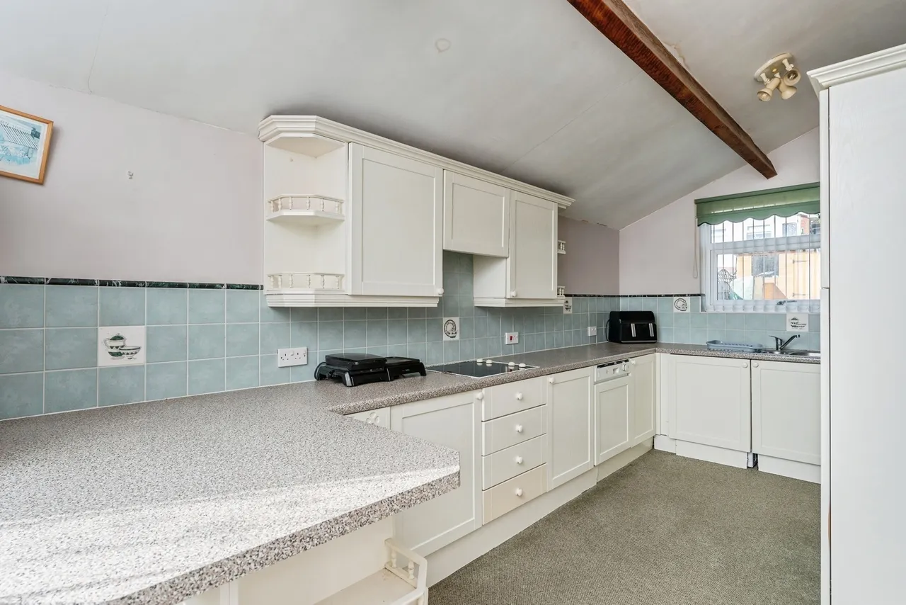 Halkyn Road, Flint, CH6, photo 7
