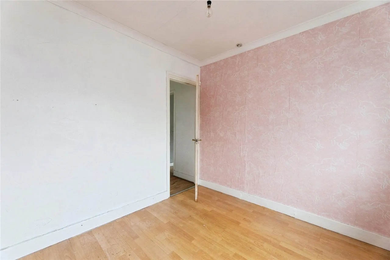 Fullwell Avenue, Ilford, IG6, photo 9