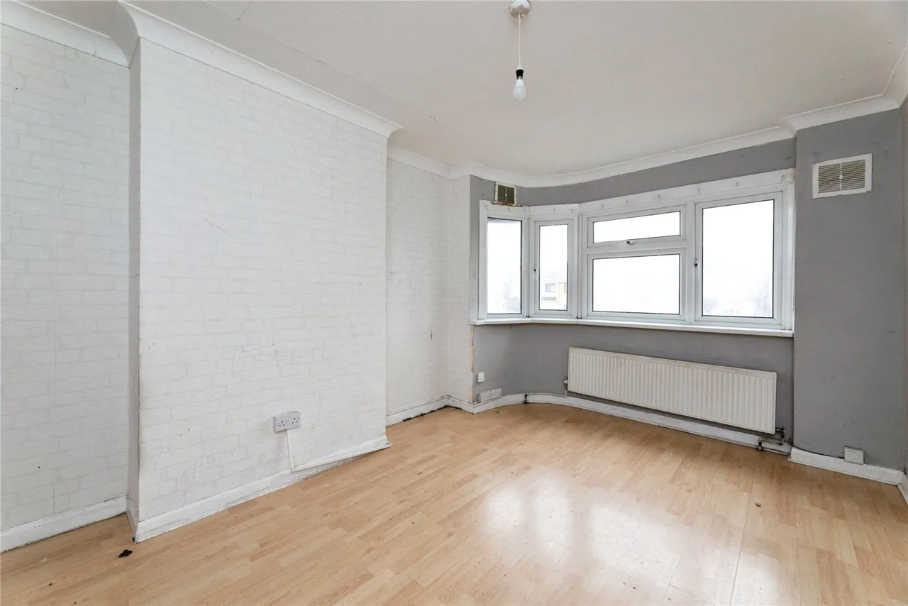 Fullwell Avenue, Ilford, IG6, photo 11