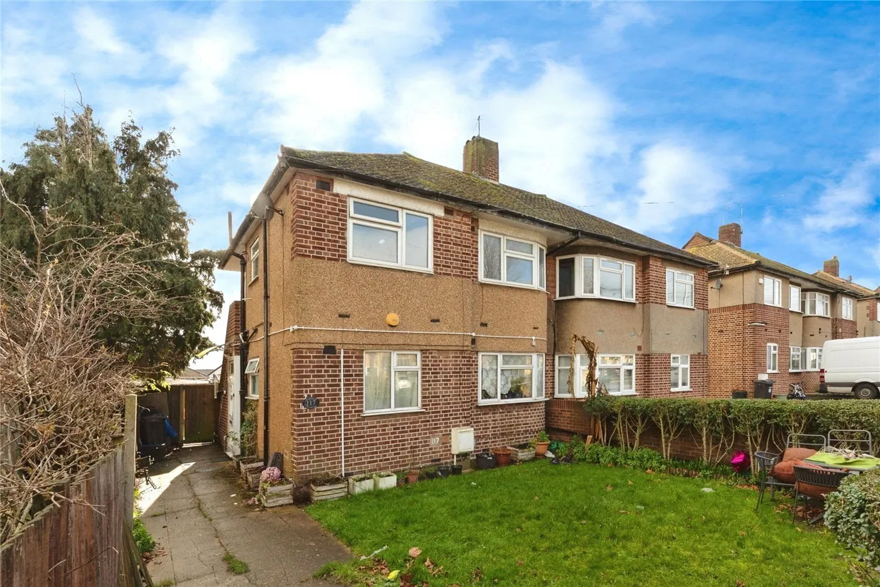 Fullwell Avenue, Ilford, IG6, photo 16