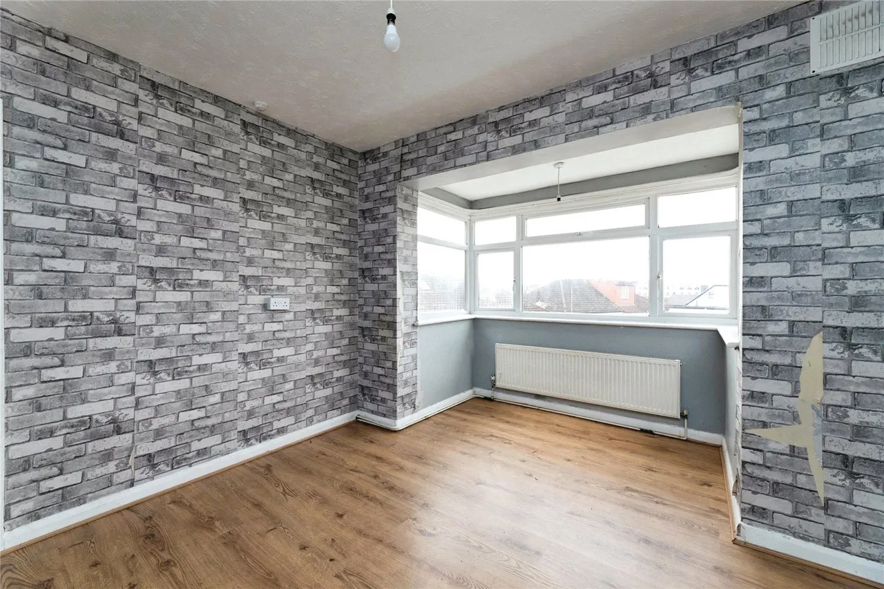 Fullwell Avenue, Ilford, IG6, photo 6