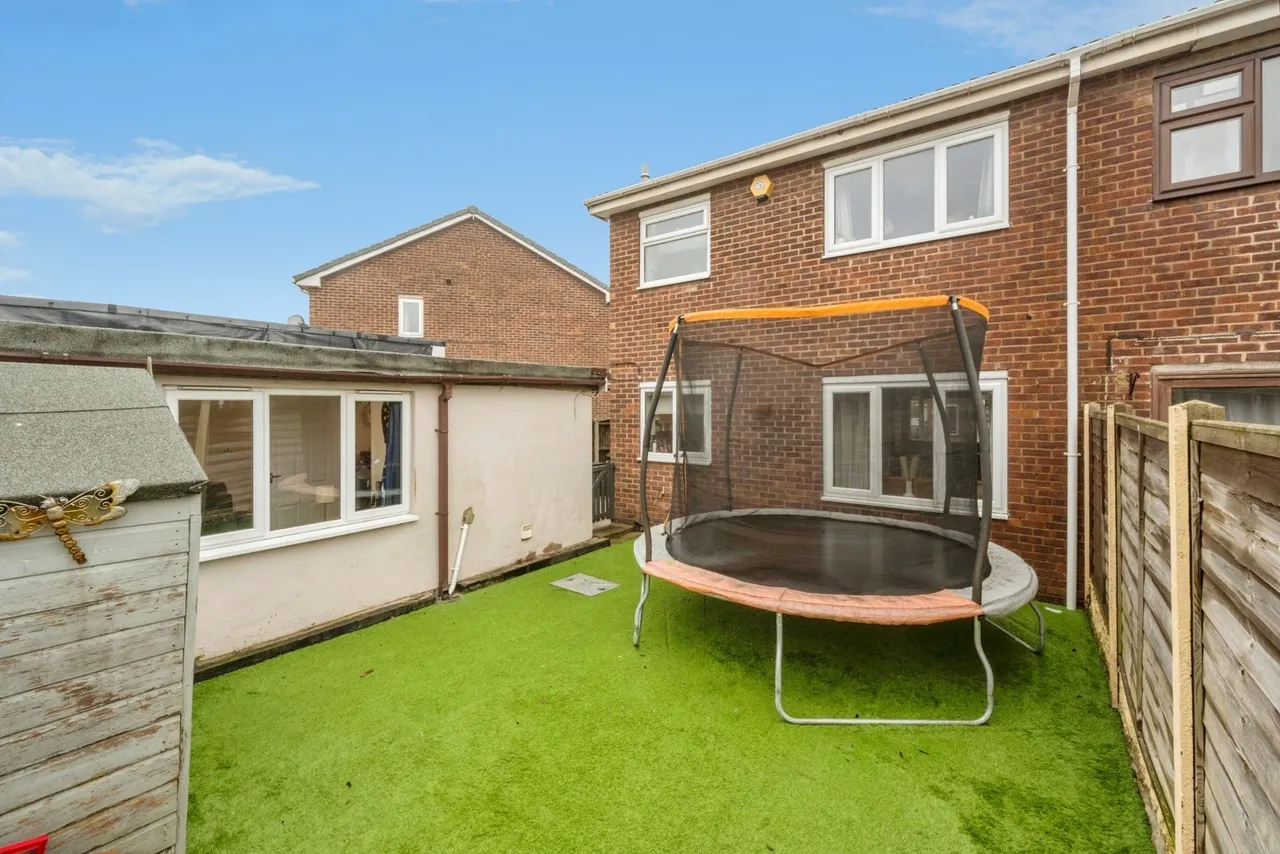 Kingfisher Court, Rossington, Doncaster, South Yorkshire, DN11, photo 18