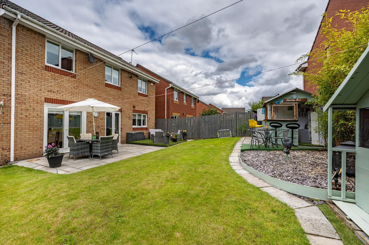 Wallace Wynd, Cambuslang, G72, photo 2
