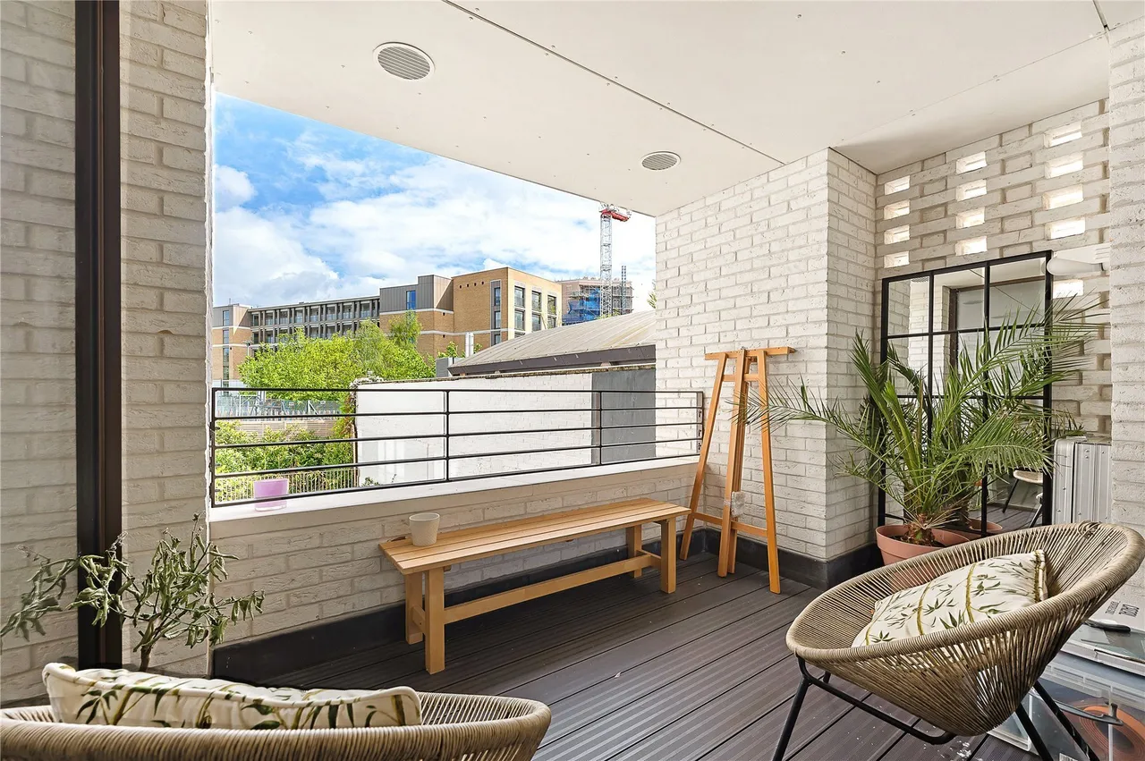 Haverstock Hill, Camden, London, NW3, photo 6