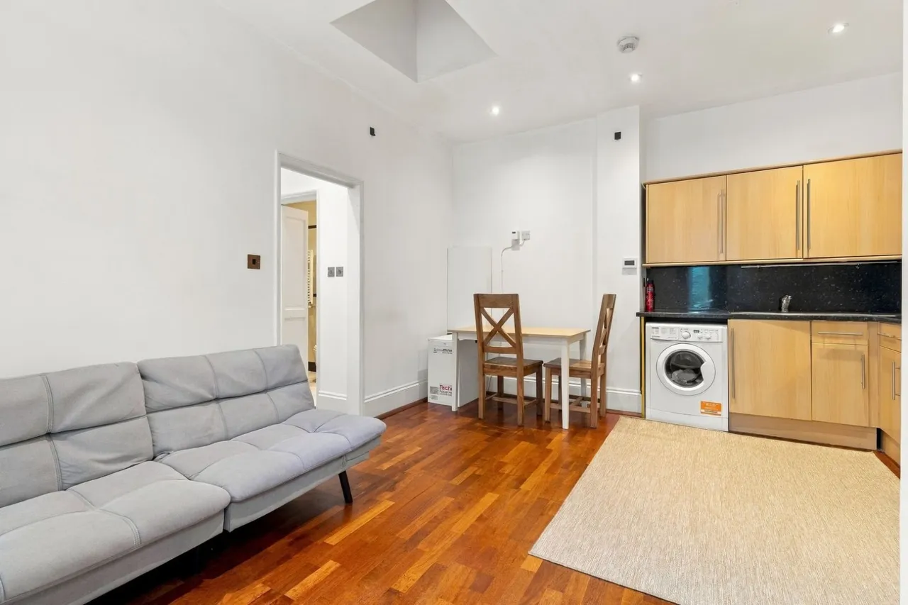 Fairbridge Road, London, N19, photo 3