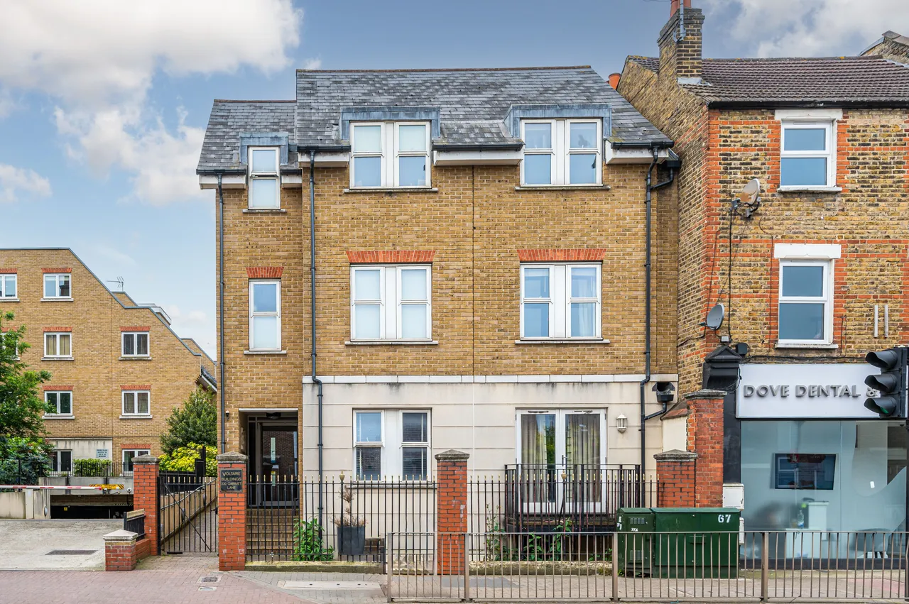 London, SW18, photo 8