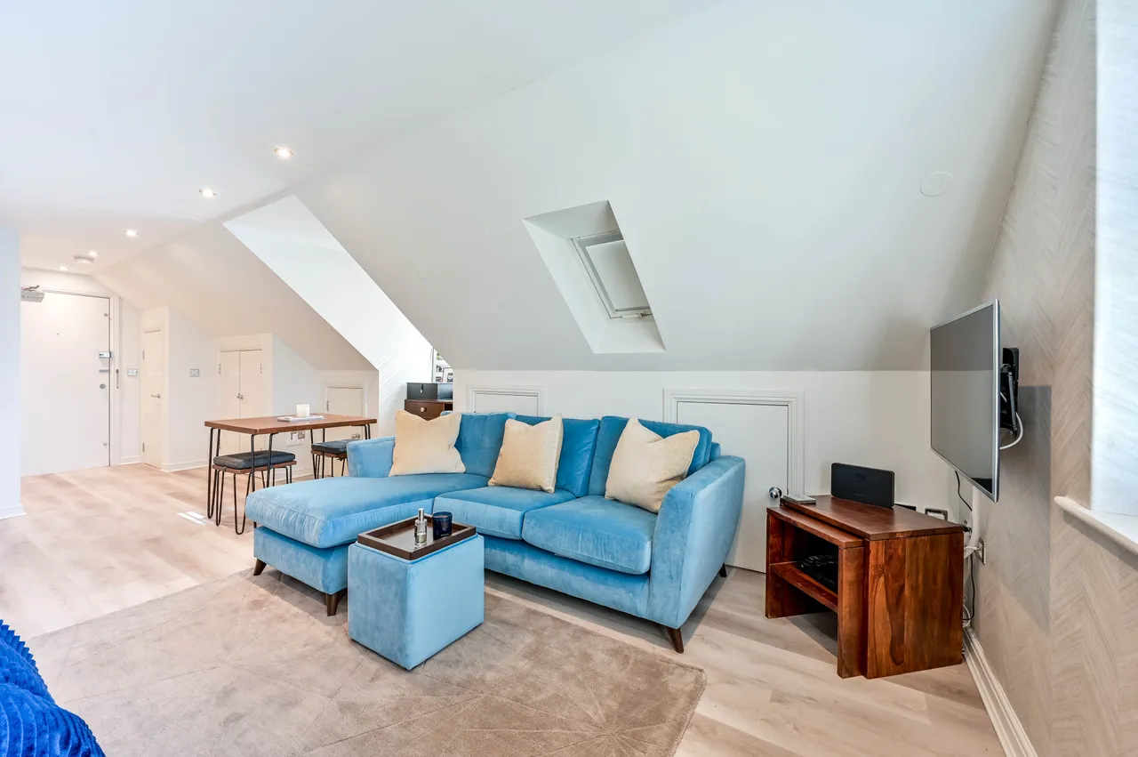 London, SW18, photo 6