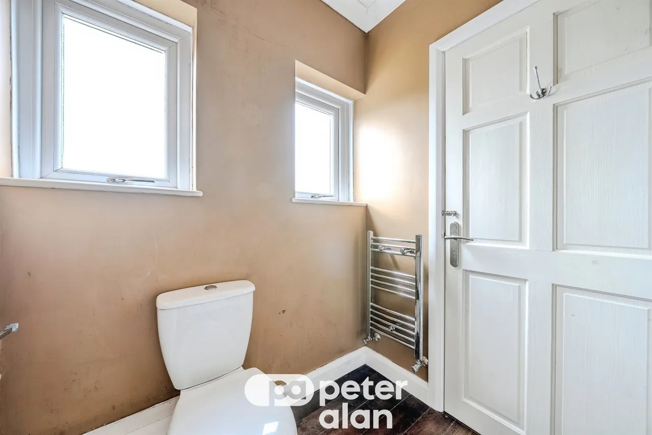 Bridgend Road, Maesteg, CF34, photo 11