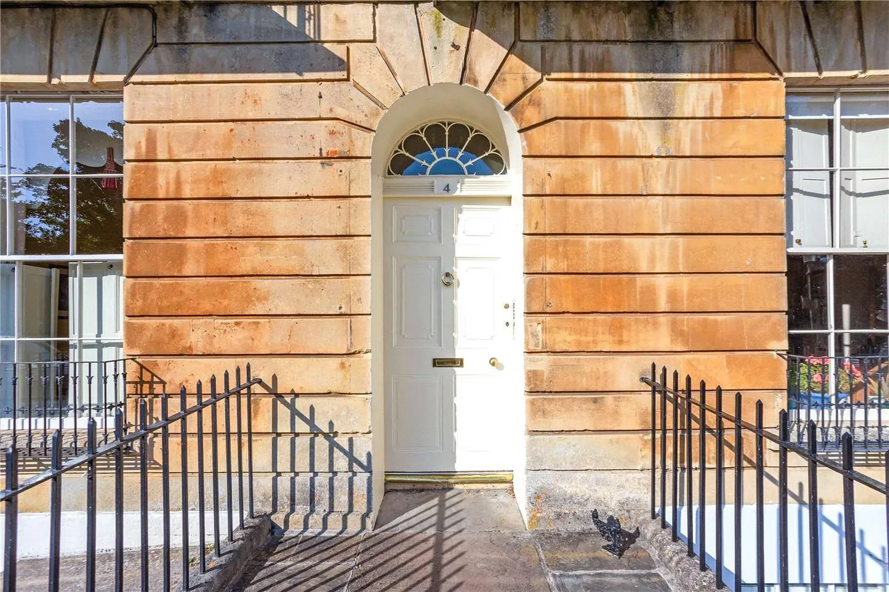 2 bed flat to rent, Sion Hill Place, Bath, BA1