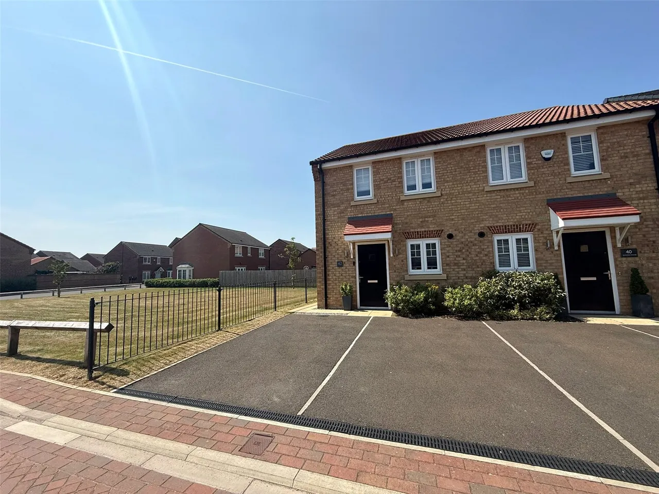 2 bed house for sale — Yew Tree Way, Sowerby, Thirsk, North Yorkshire, YO7 3FP