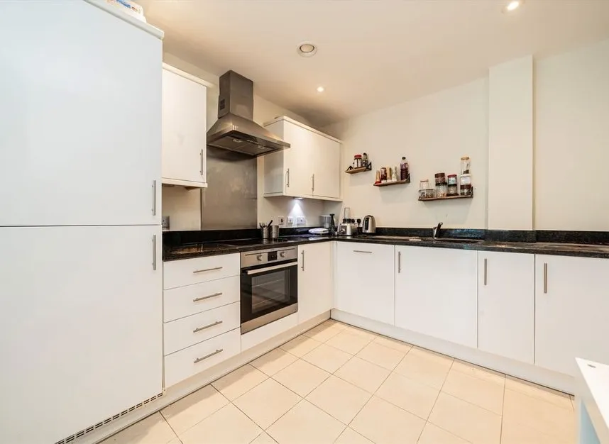 Glenthorne Road, Hammersmith, W6, photo 2