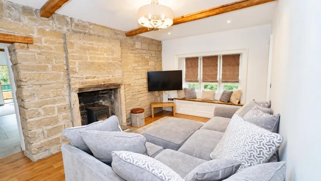 Apperley Road, Apperley Bridge, photo 7