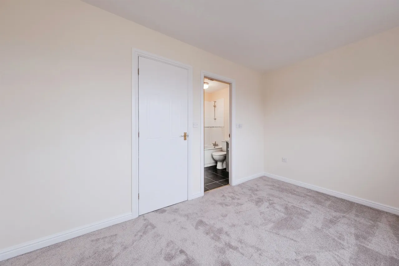 Moors Close, Deanshanger, MK19, photo 7