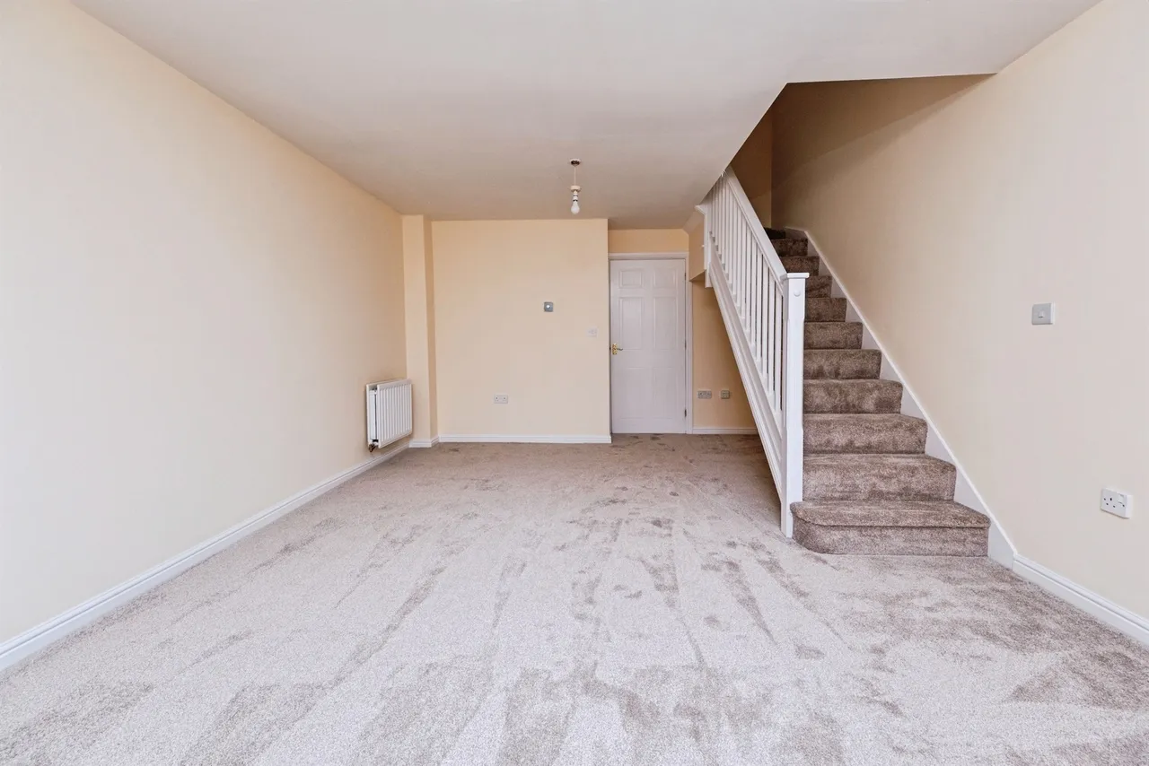 Moors Close, Deanshanger, MK19, photo 6