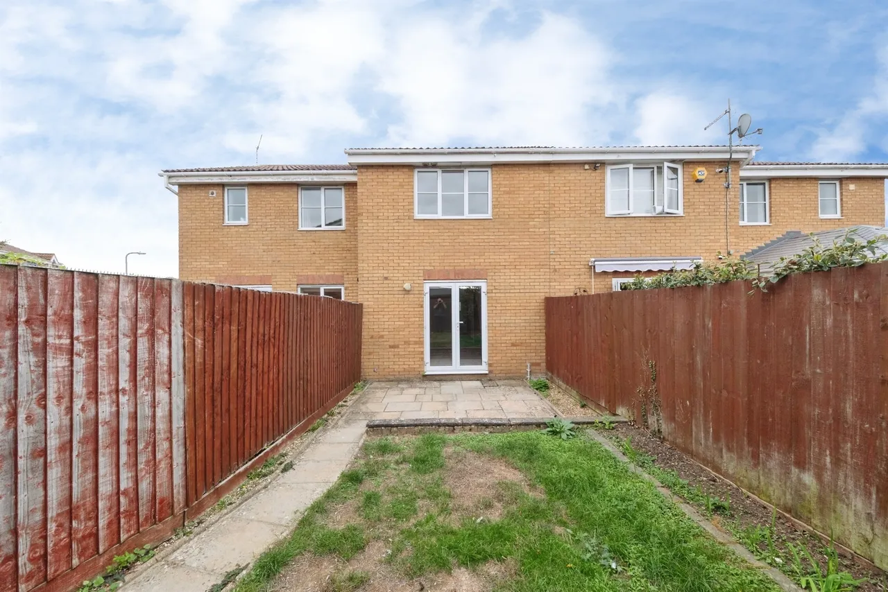 Moors Close, Deanshanger, MK19, photo 13