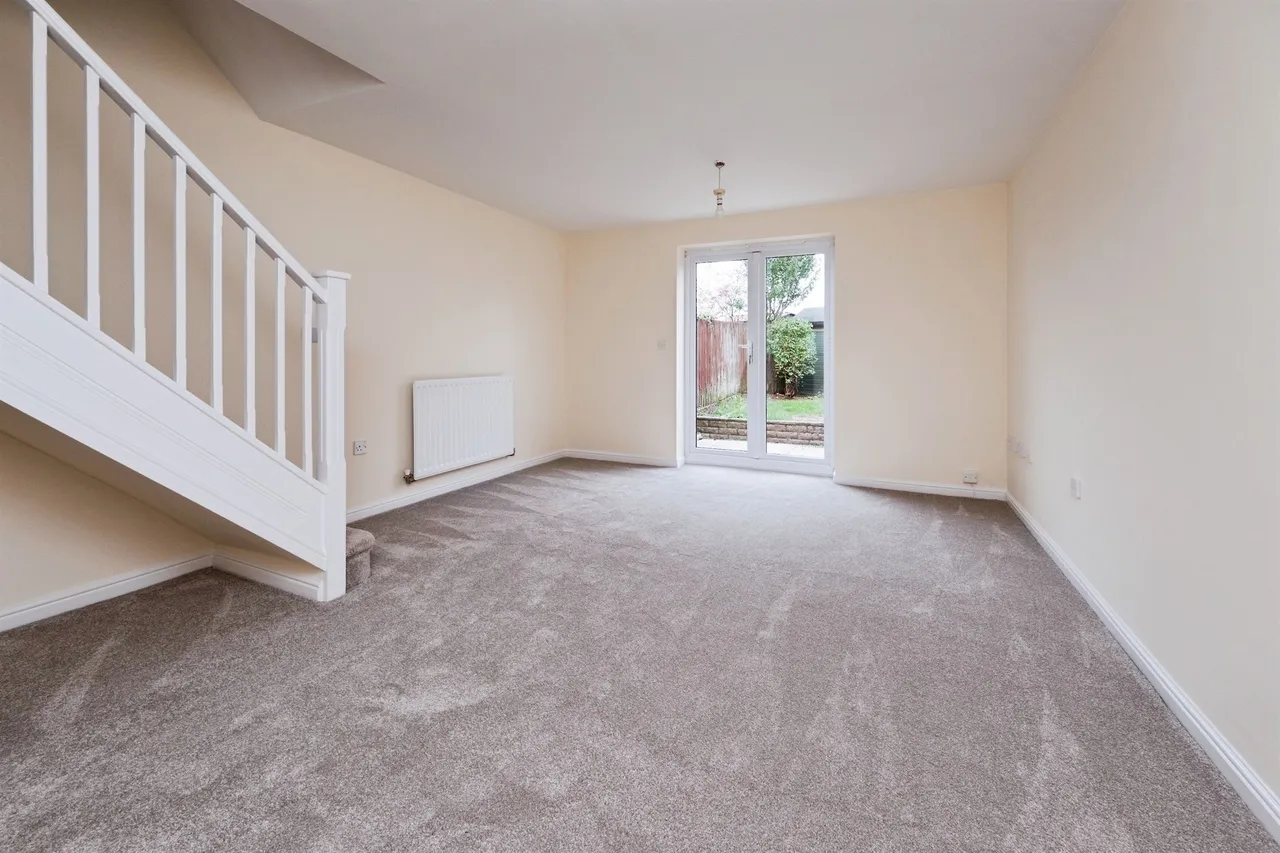 Moors Close, Deanshanger, MK19, photo 5