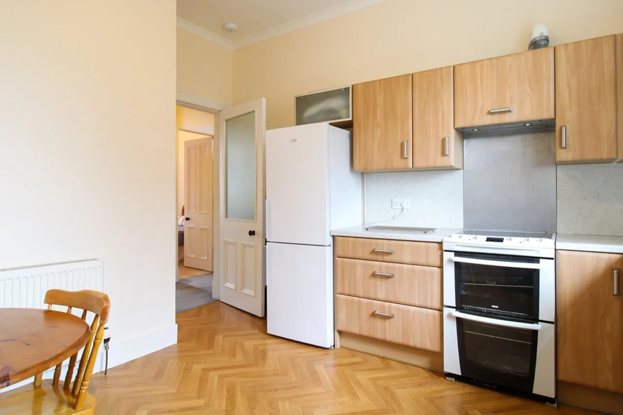 Richmond Terrace, AB25, photo 7