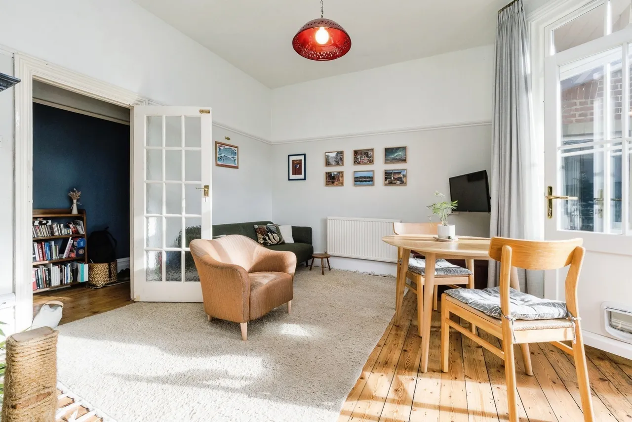 Glengall Road, WOODFORD GREEN, Essex, IG8, photo 5