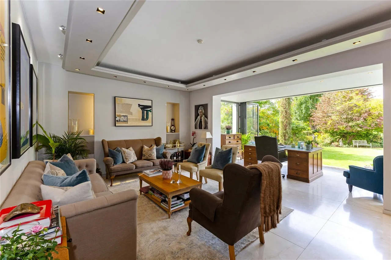 Priory Lane, London, SW15, photo 2