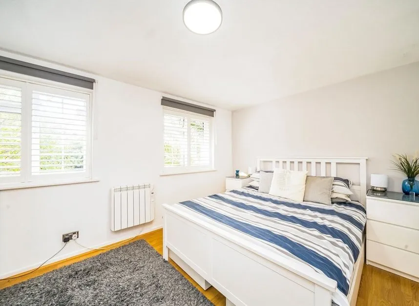 Avenue Road, Acton, W3, photo 3