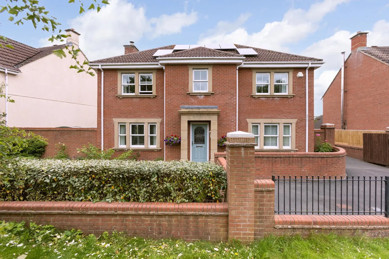 4 bed house for sale, Newlands Walk, Devizes, SN10