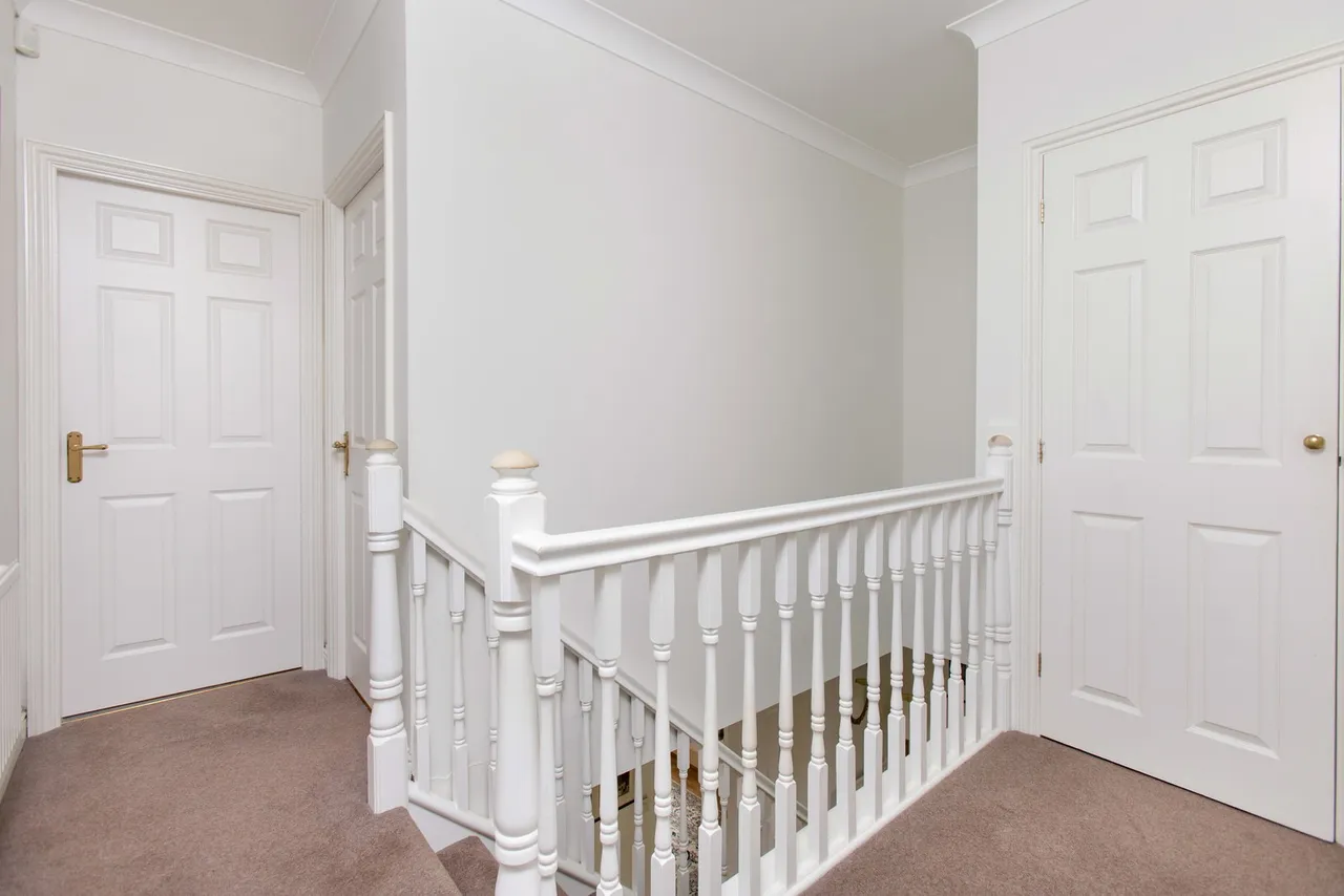 Newlands Walk, Devizes, SN10, photo 31