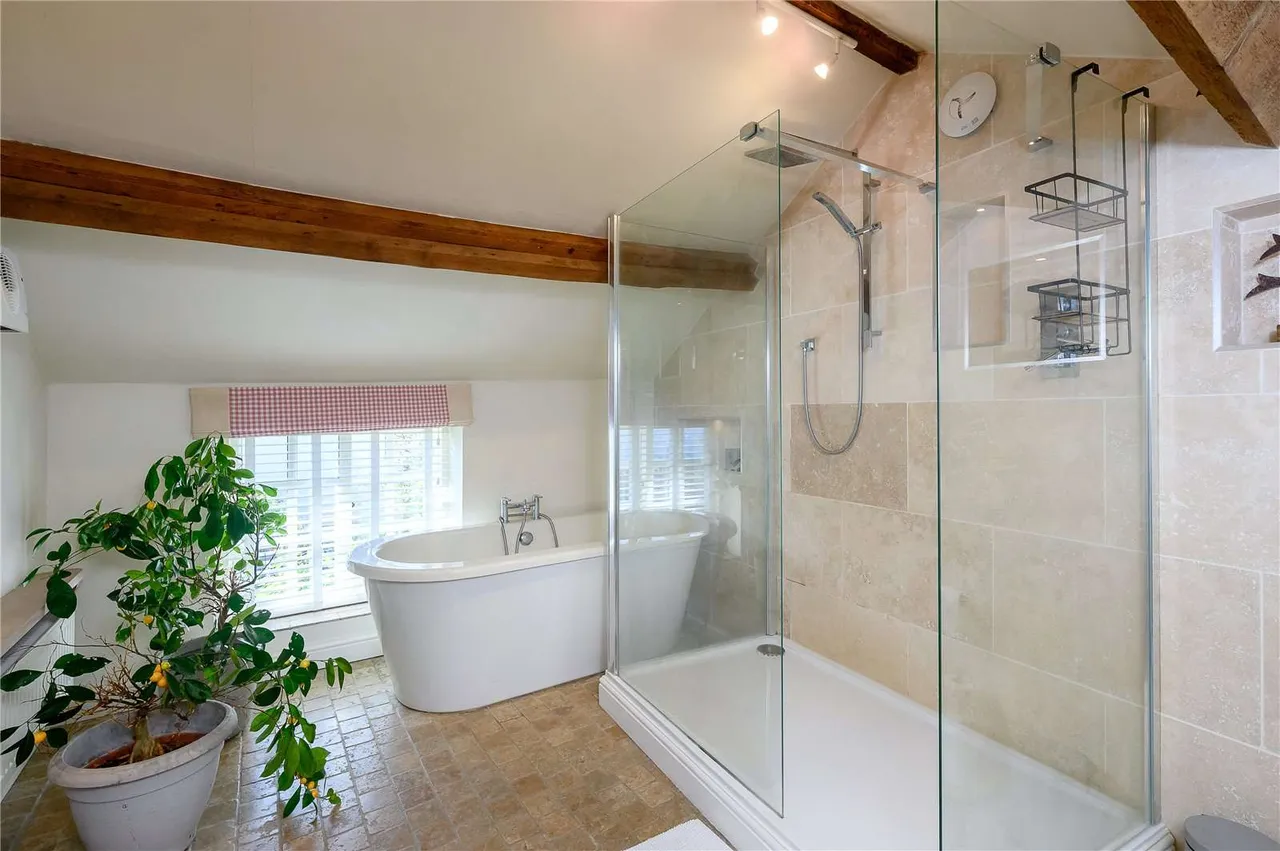 High Street, Thornton Le Clay, YO60, photo 16