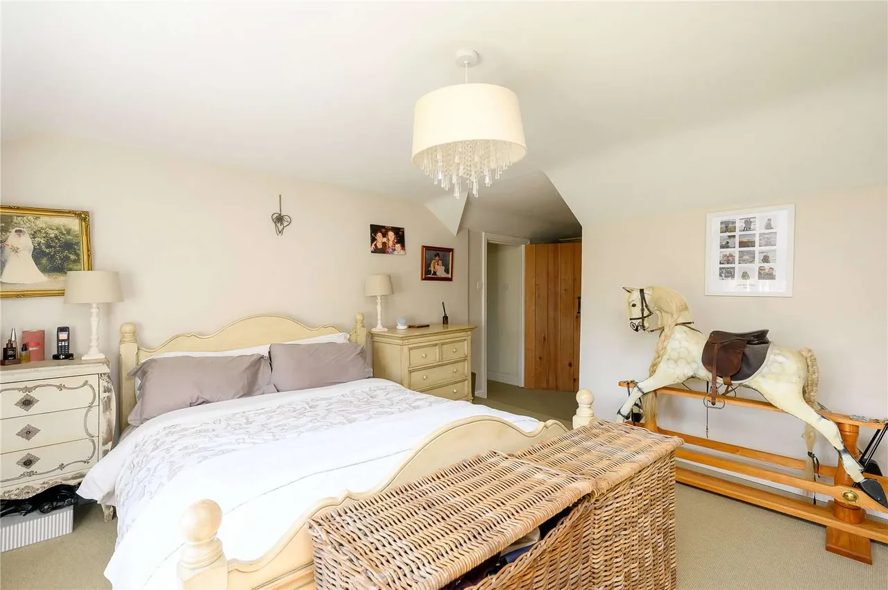 High Street, Thornton Le Clay, YO60, photo 9
