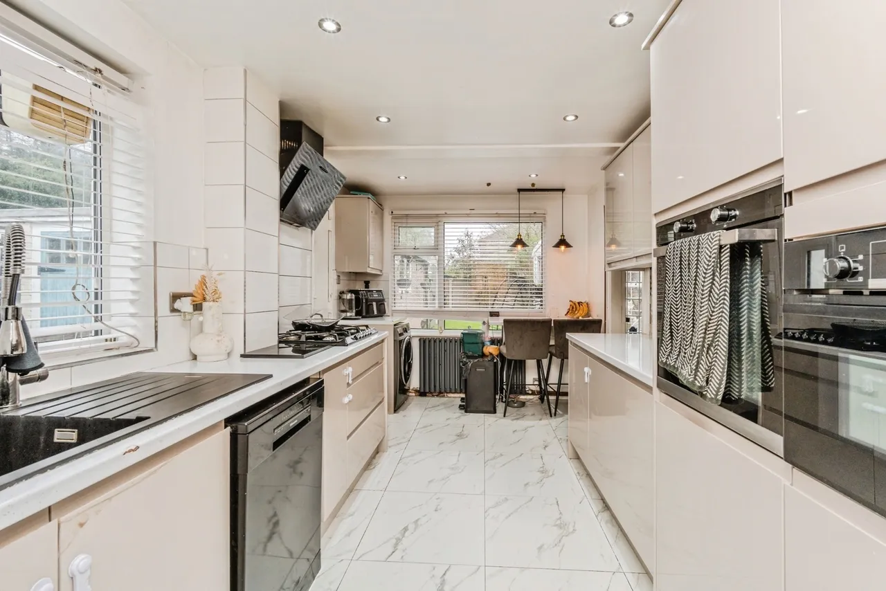 Green Walk, Gatley, Cheadle, Greater Manchester, SK8, photo 11