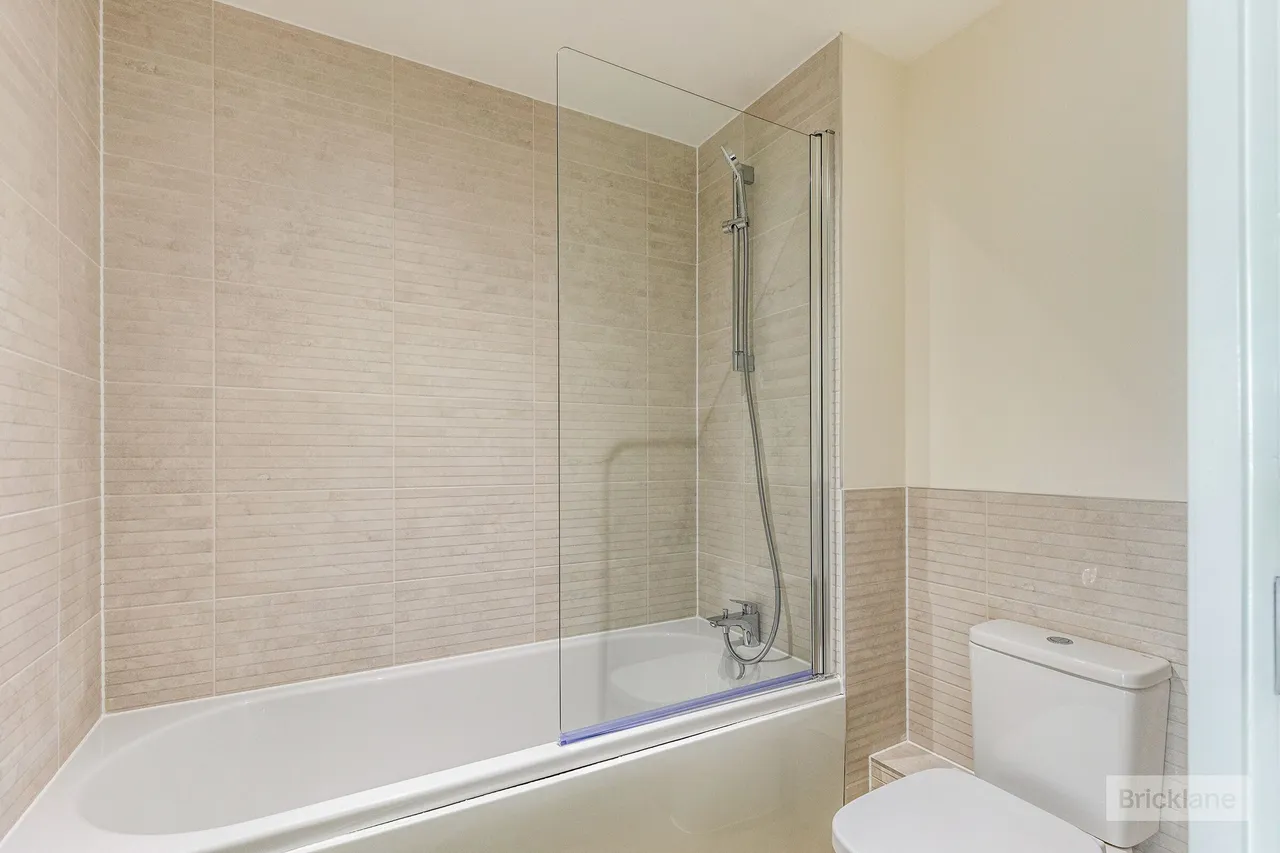 Meadow House Drive, COVENTRY, photo 8