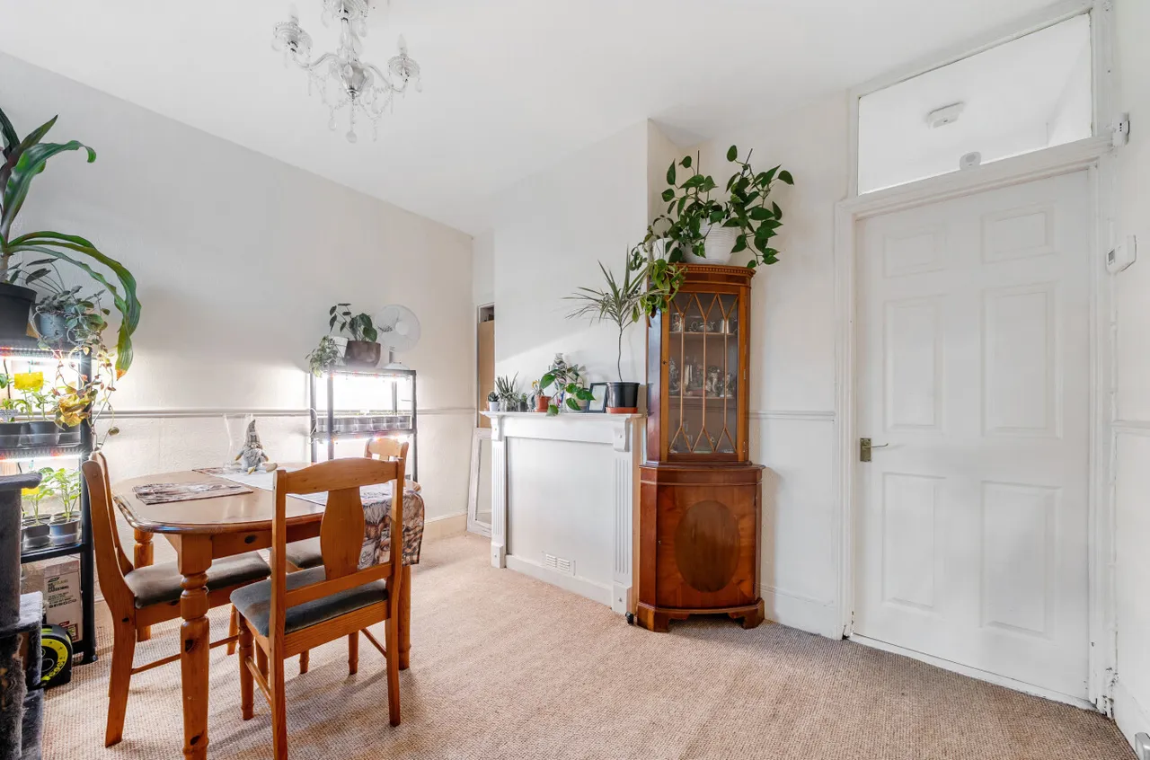 Londesborough Road, Southsea, PO4, photo 4