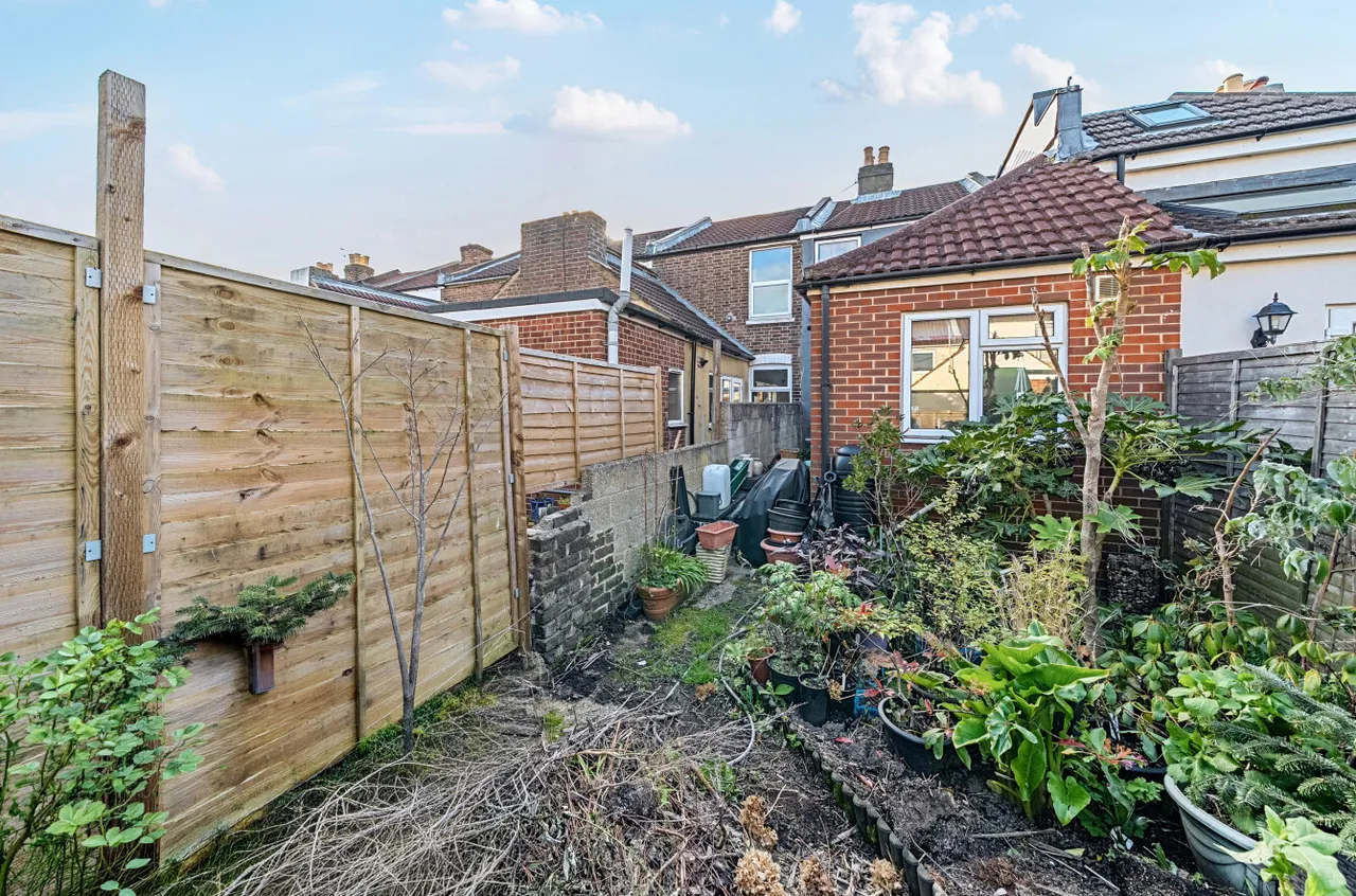 Londesborough Road, Southsea, PO4, photo 8
