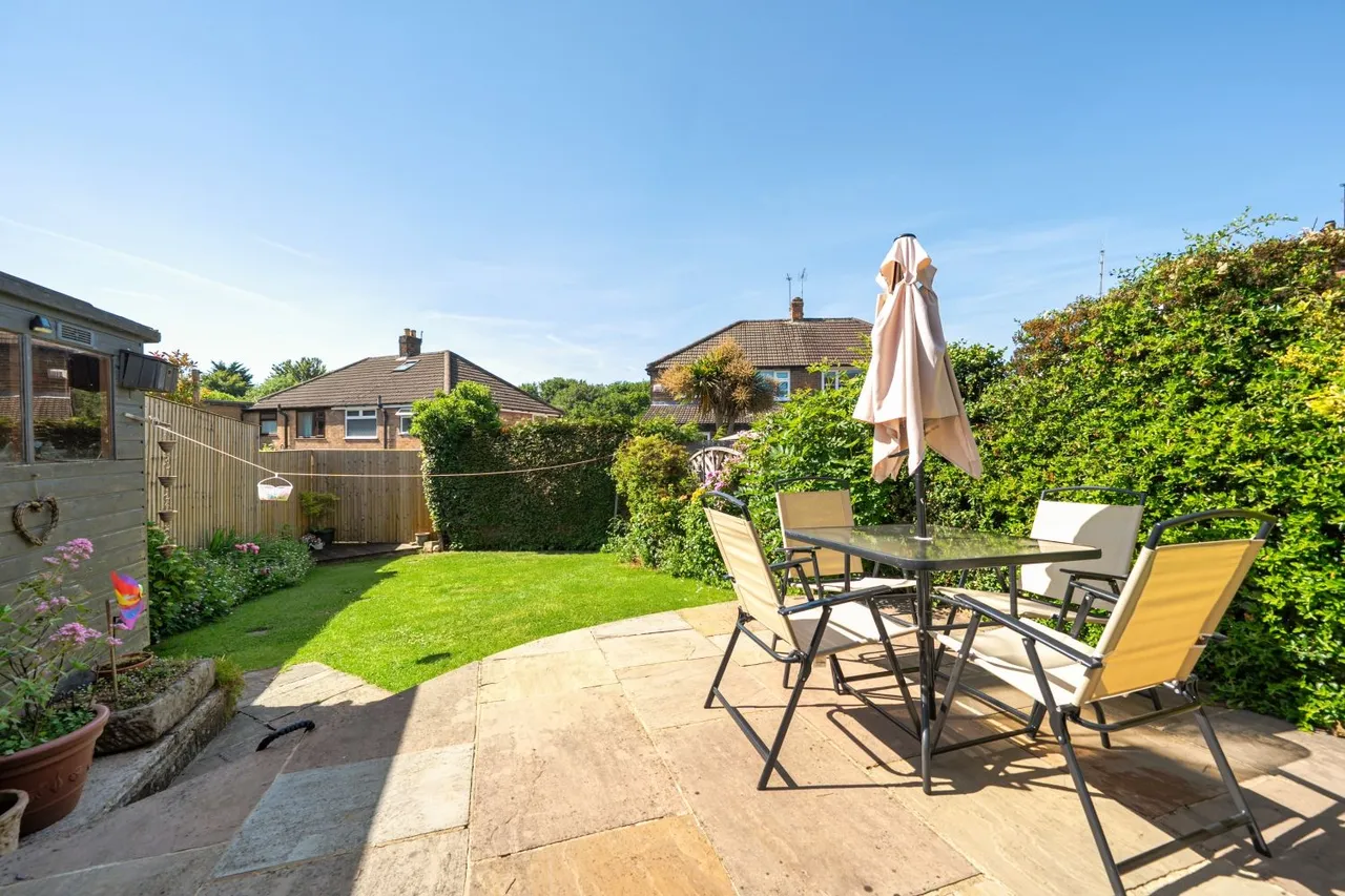 South View Crescent, Yeadon, LS19, photo 2