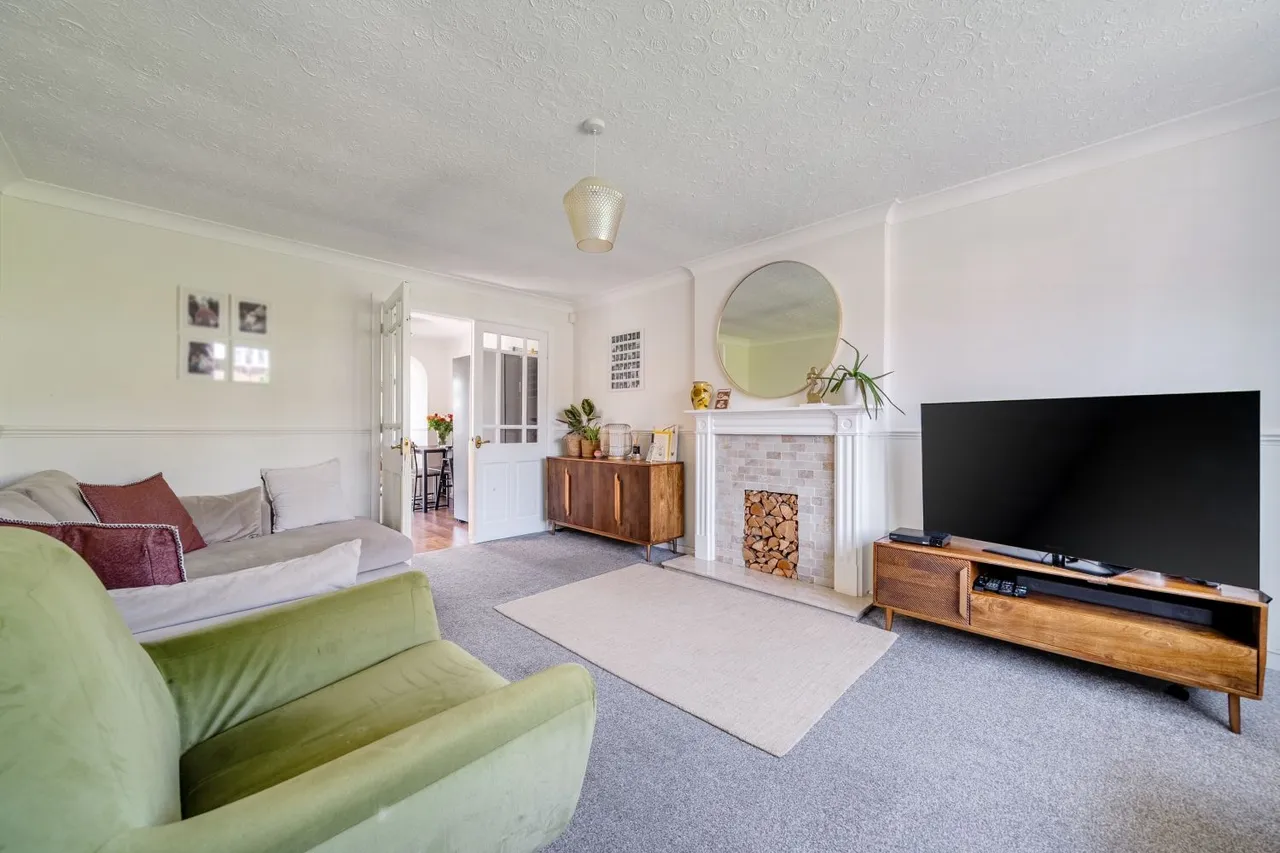 South View Crescent, Yeadon, LS19, photo 5