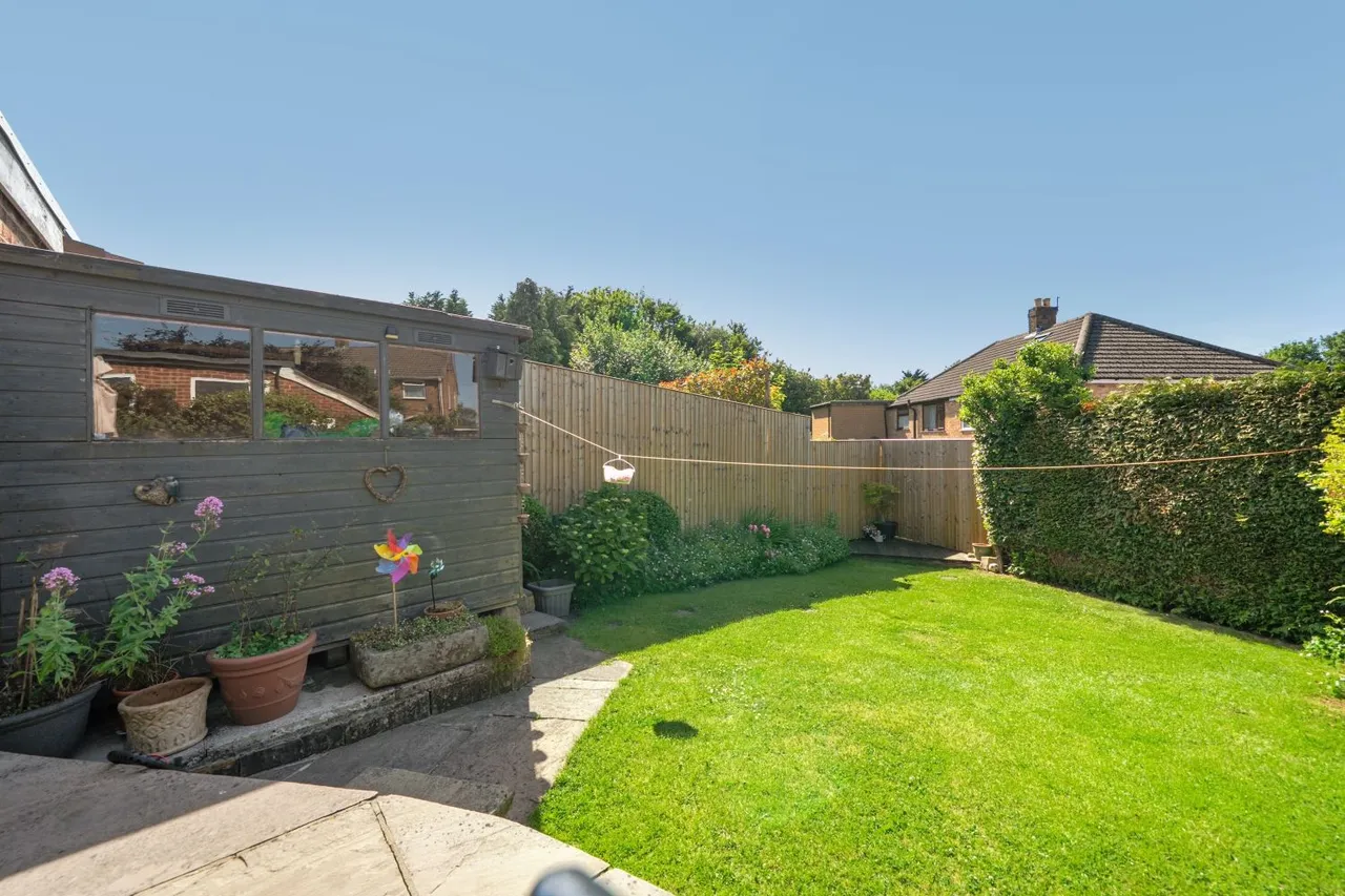 South View Crescent, Yeadon, LS19, photo 7