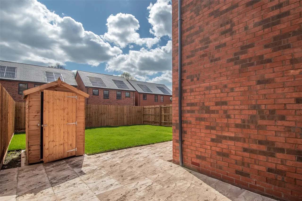 Burcot Close, Bromsgrove, B60 1FF, photo 21