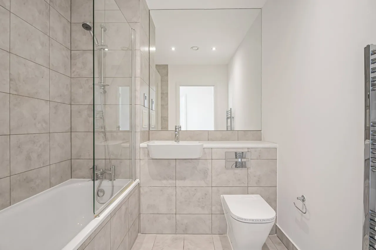 Ensign Street, London, E1, photo 14