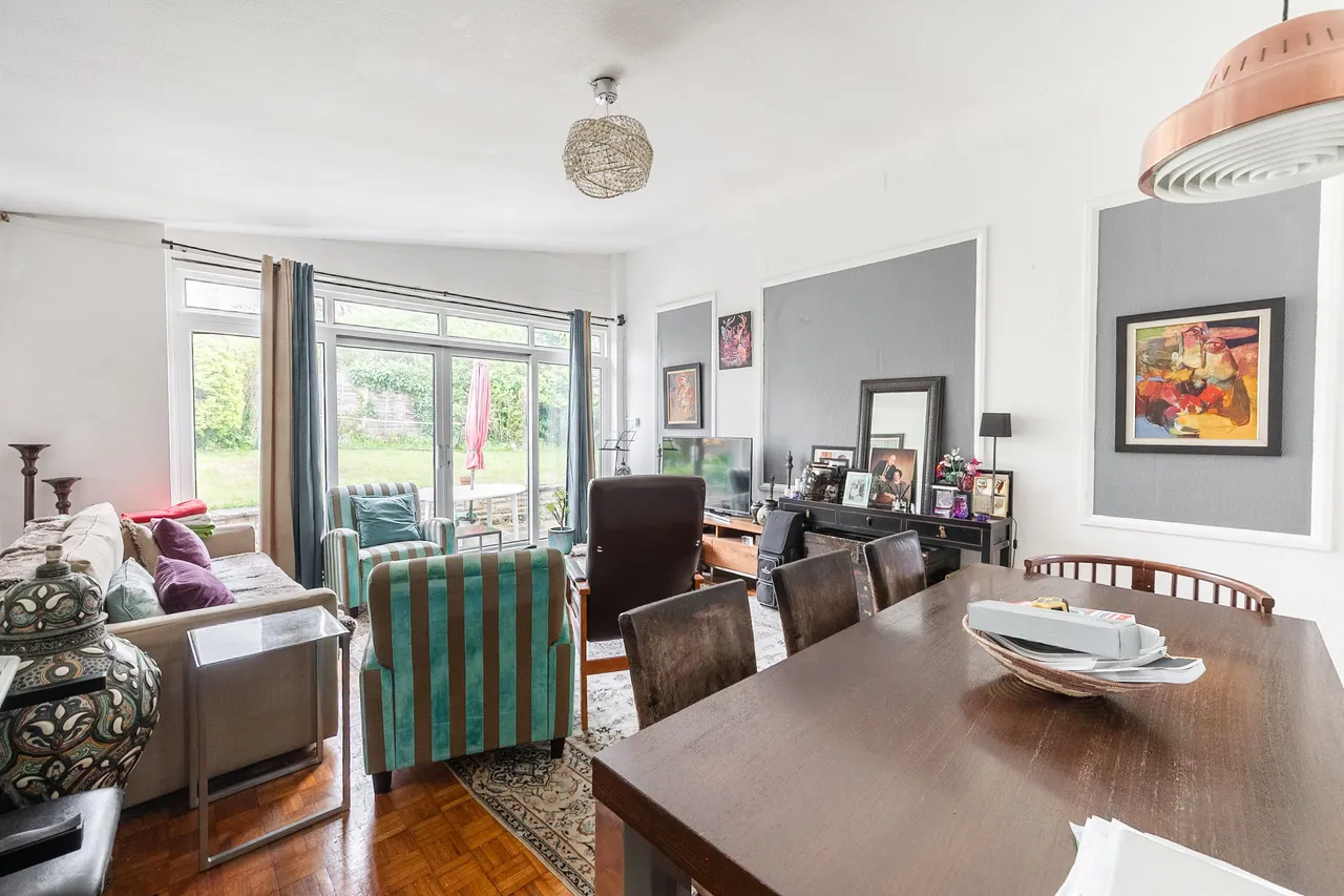 15 Winston Close, Harrow, photo 9