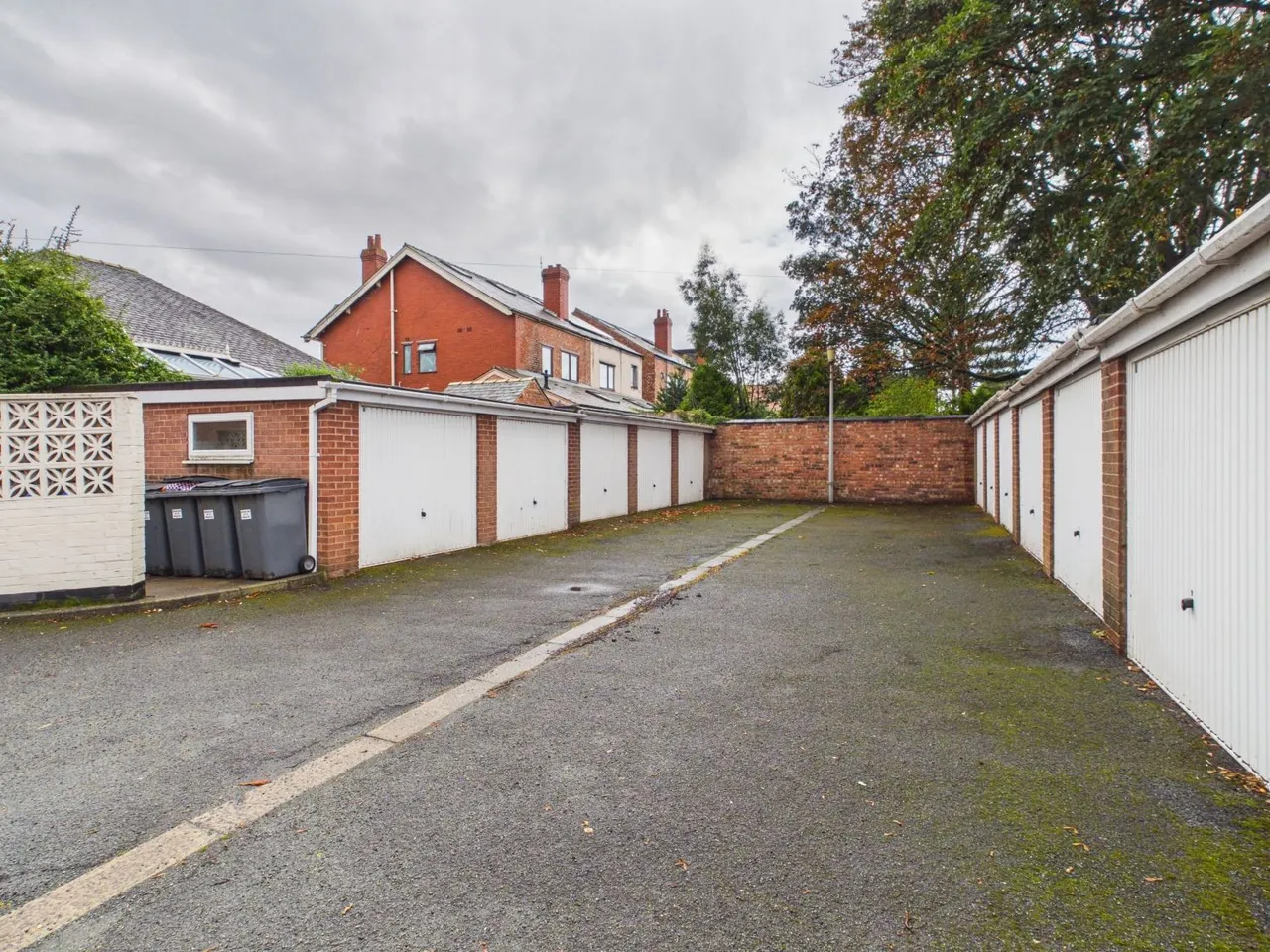 Whitegate Drive, Blackpool, FY3, photo 11